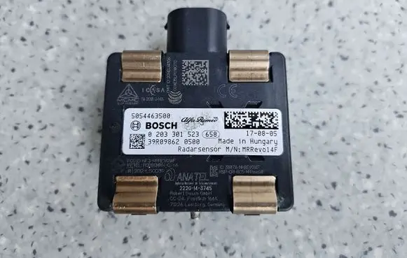 Alfa Romeo Stelvio Distronic sensor radar 5054463500