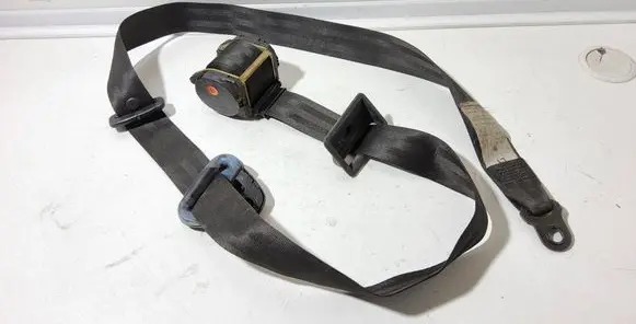 Volkswagen Transporter - Caravelle T4 Rear seatbelt 705857811D 705857827