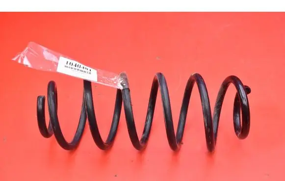 Toyota Auris E180 Rear coil spring 