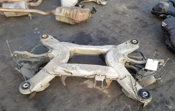 Volkswagen Phaeton Rear axle beam 