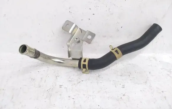 Mitsubishi Outlander Engine coolant pipe/hose