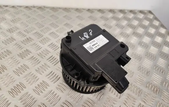 Audi A8 S8 D5 Heater fan/blower 4M2820021B