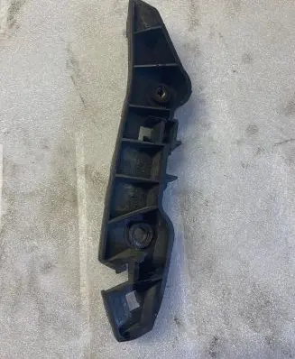 Ford Galaxy Front bumper mounting bracket 6M2117D958