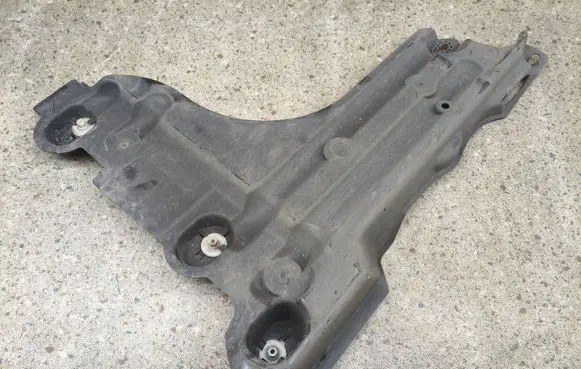 Opel Mokka B Rear underbody cover/under tray 9823547080 4368