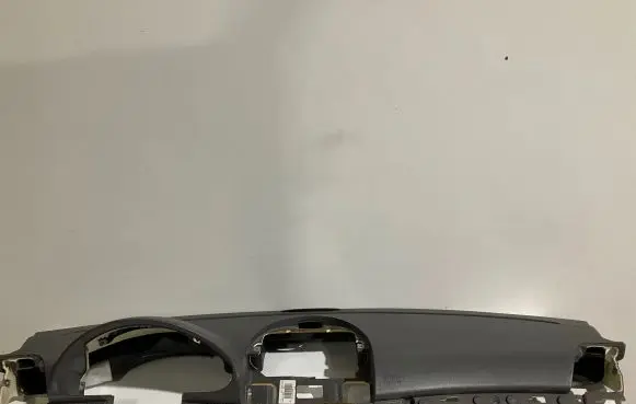 Mercedes-Benz E W211 Dashboard A2116800687