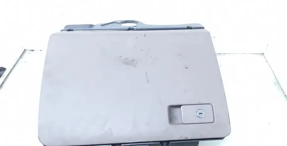 Volkswagen PASSAT B6 Glove box 3C1857097 3C1857114 3C1857101