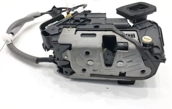 Skoda Kamiq Rear door lock 5TA839016P