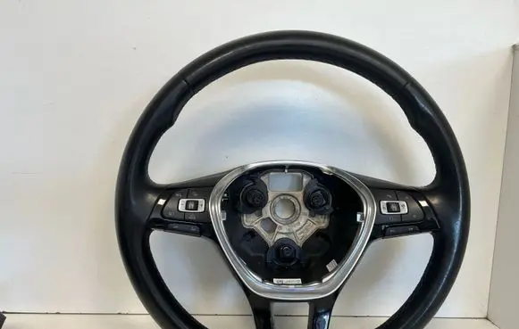 Volkswagen Tiguan Steering wheel 5TA419091A