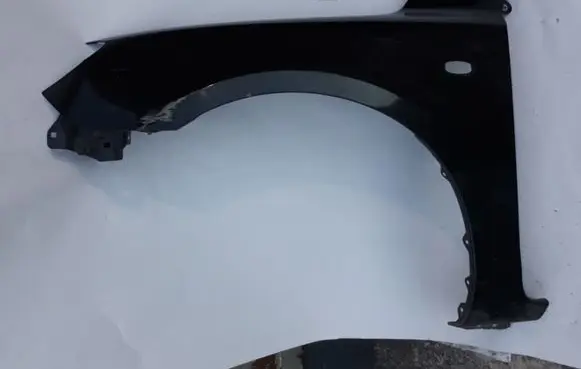Mazda 3 I Fender