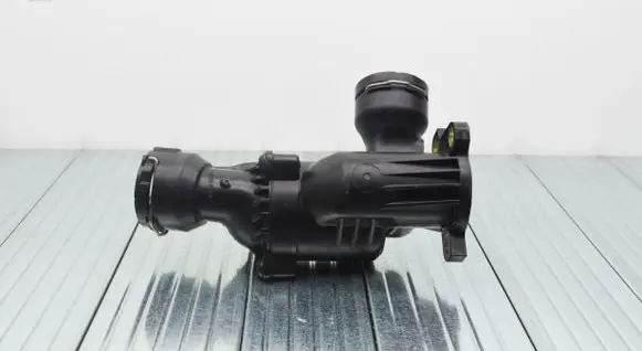 Volkswagen Tiguan Thermostat 04L121111H