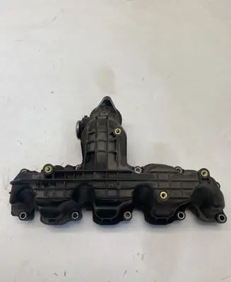 Volkswagen Jetta VI Intake manifold 03L129711AL
