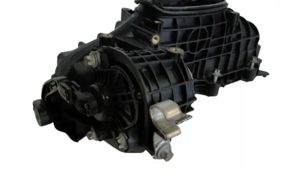 Mercedes-Benz C W204 Intake manifold A6510905737