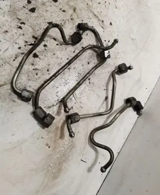 Ford Fiesta Fuel injector supply line/pipe 