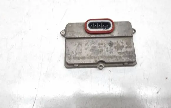 BMW X5 E53 Headlight ballast module Xenon E1021661