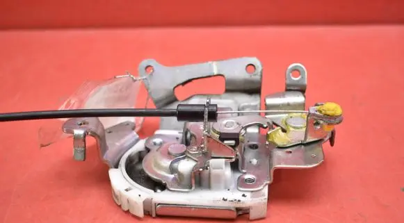 Dacia Dokker Rear door lock