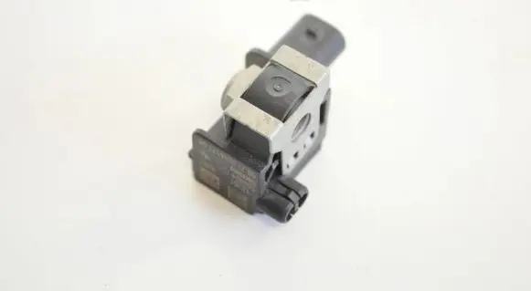 BMW 5 F10 F11 Airbag deployment crash/impact sensor 9224177