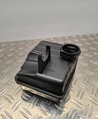 BMW 5 F10 F11 Intake resonator 8512249 14389710 01020304