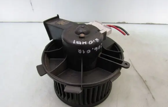 Peugeot 206 Heater fan/blower 5576701