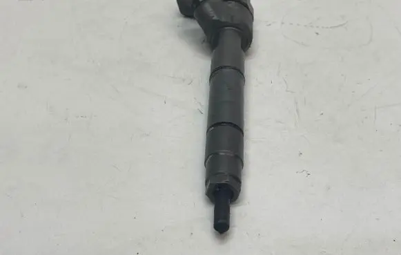 Mercedes-Benz B W245 Fuel injector A6400780781