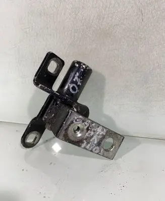 Ford Galaxy Front door upper hinge