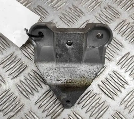 BMW X6 F16 Steering rack mounting bracket 7167356