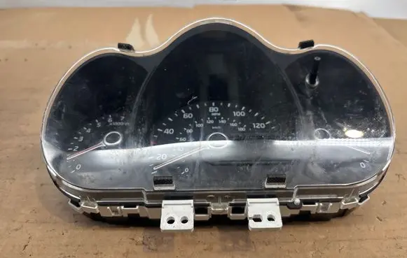 KIA Picanto Speedometer (instrument cluster) 940331Y339 20130927 11002356500K