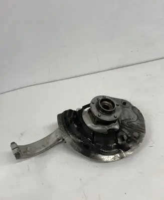 BMW X5 F15 Front wheel hub spindle knuckle 77377317 6369869