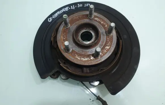 Jeep Grand Cherokee Rear wheel hub