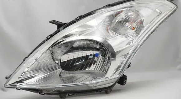 Suzuki Swift II Headlight/headlamp P9121 90738200