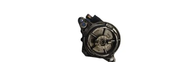 BMW 5 E60 E61 Vacuum pump 36110865