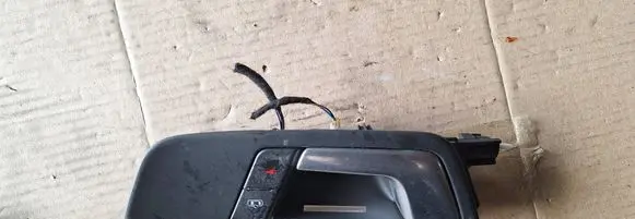 Audi A4 S4 B6 8E 8H Front door interior handle 8e1837019