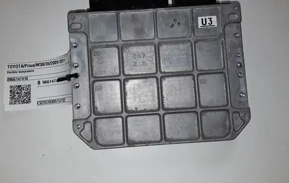 Toyota Prius (XW30) Engine control unit/module 8966147410