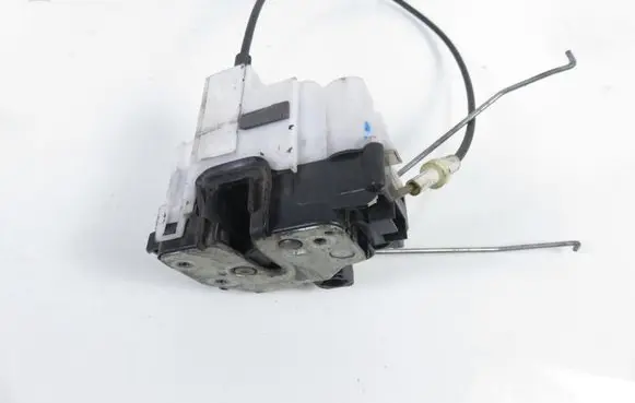 Fiat Panda II Front door lock 46810999