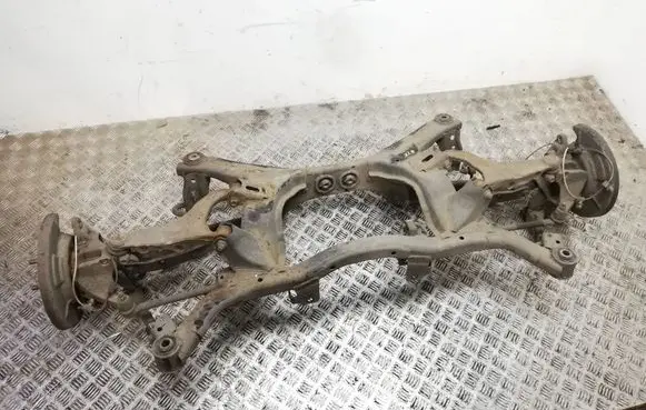 Subaru Outback (BS) Rear axle beam 