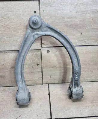 Mercedes-Benz S W221 Front upper control arm/wishbone 