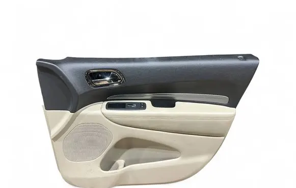 Dodge Durango III Front door card panel trim 1928008343591M 62015816