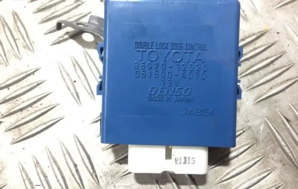 Toyota Auris 150 Door control unit/module 8597012020 85970-12020