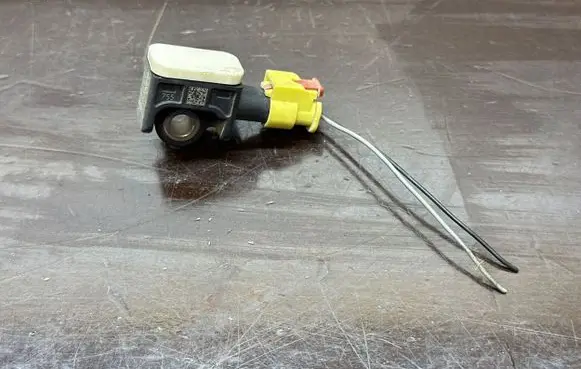 Audi A8 S8 D4 4H Airbag deployment crash/impact sensor 4H0959651A