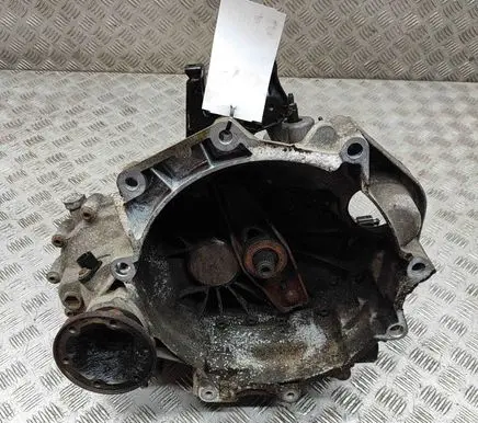 Manual 6 speed gearbox