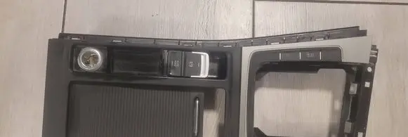 Volkswagen Golf VII Center console 5G1863245F
