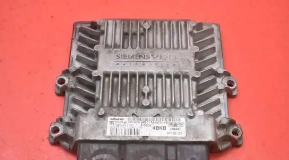 Ford Focus C-MAX Engine control unit/module ECU 6M51-12A650-YB