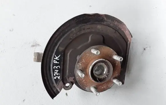 Nissan Juke I F15 Front wheel hub 400151KK0A