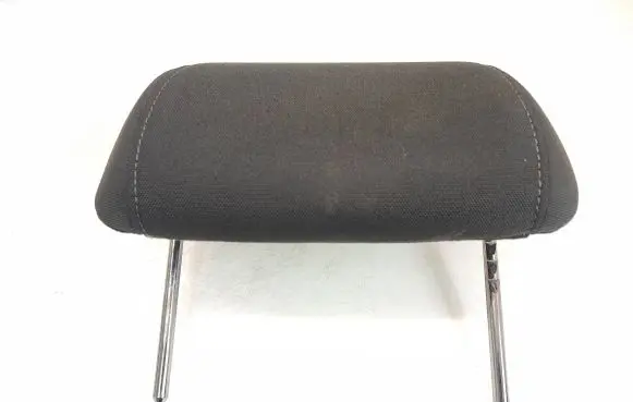 Volvo S60 Rear seat headrest