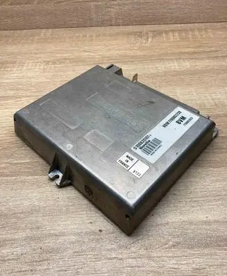 Renault Espace II Engine control unit/module ECU HOM7700851739 S100820101 Used