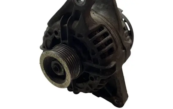 Toyota Avensis T250 Generator/alternator 270600D140A 0124325079