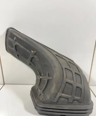 Audi A5 8T 8F Air intake duct part 1021300S01