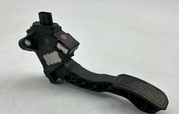 Toyota Verso Accelerator throttle pedal 7811002022 11173A 02302546711