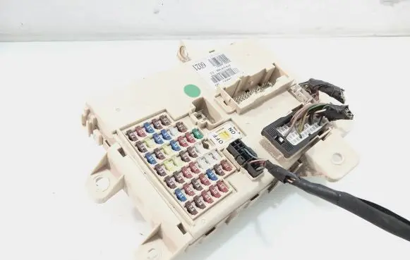 Hyundai i30 Fuse module 91950A6021