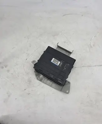 Mitsubishi Pajero Engine control unit/module E6T01072 MK369405