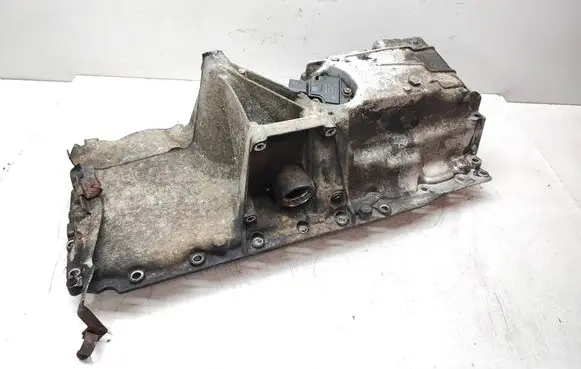 BMW X5 E70 Oil sump 7807806 11137807806